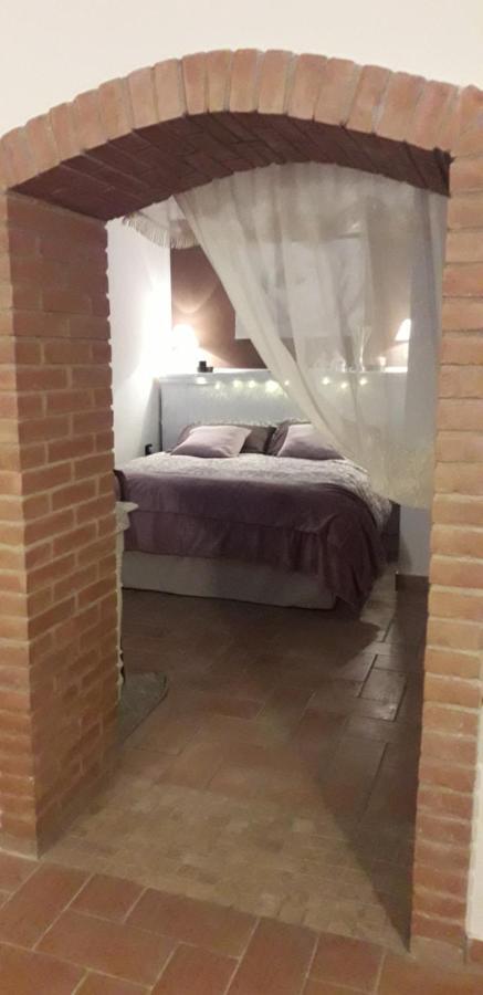 Lo Scrigno Di Simon Frühstückspension Senigallia